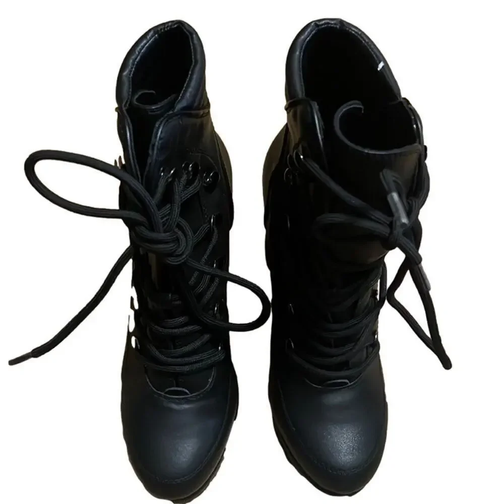 DKNY LENNI LACE UP BOOTS‎ SIZE 8 1/2 M